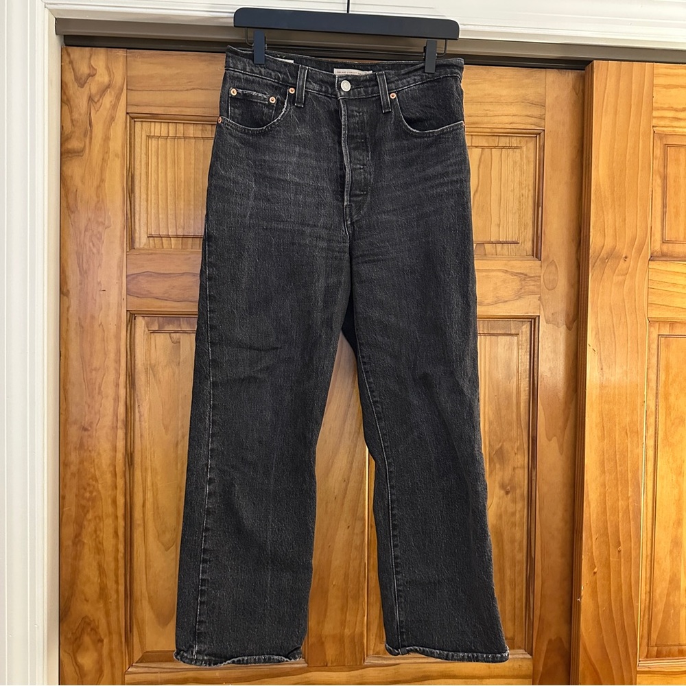 Levi’s Ribcage Straight Ankle Jeans Black